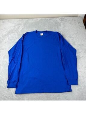 Supreme Men's Size Large Long Sleeved 100% Cotton Made in USA